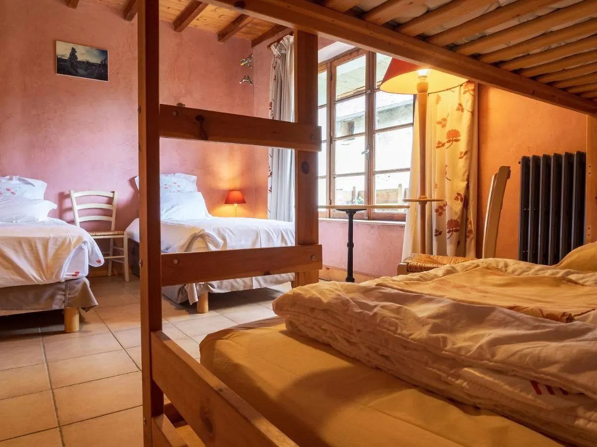 Couette-café Bed and Breakfast Au Fil des Saisons à Les Cotes de Corps